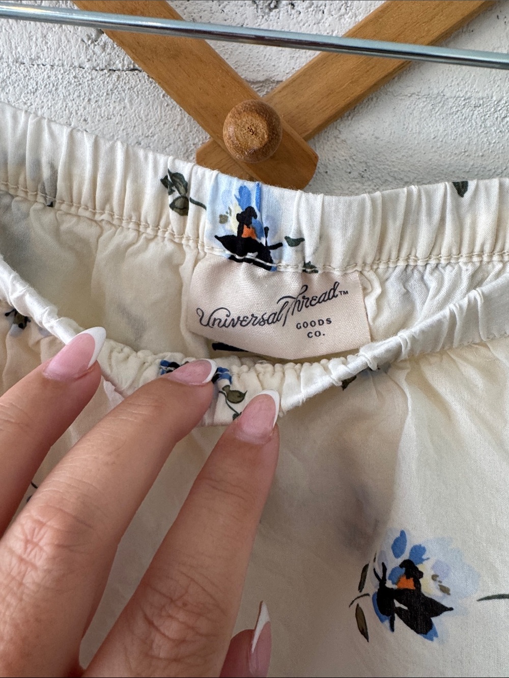 Universal Thread Cream Tiered Skirt with Blue Floral Print - Picture 3 of 7